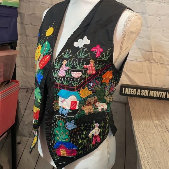 Signed Columbian 100% handmade Appliqué Embroidered Vest - Picture 16 of 16
